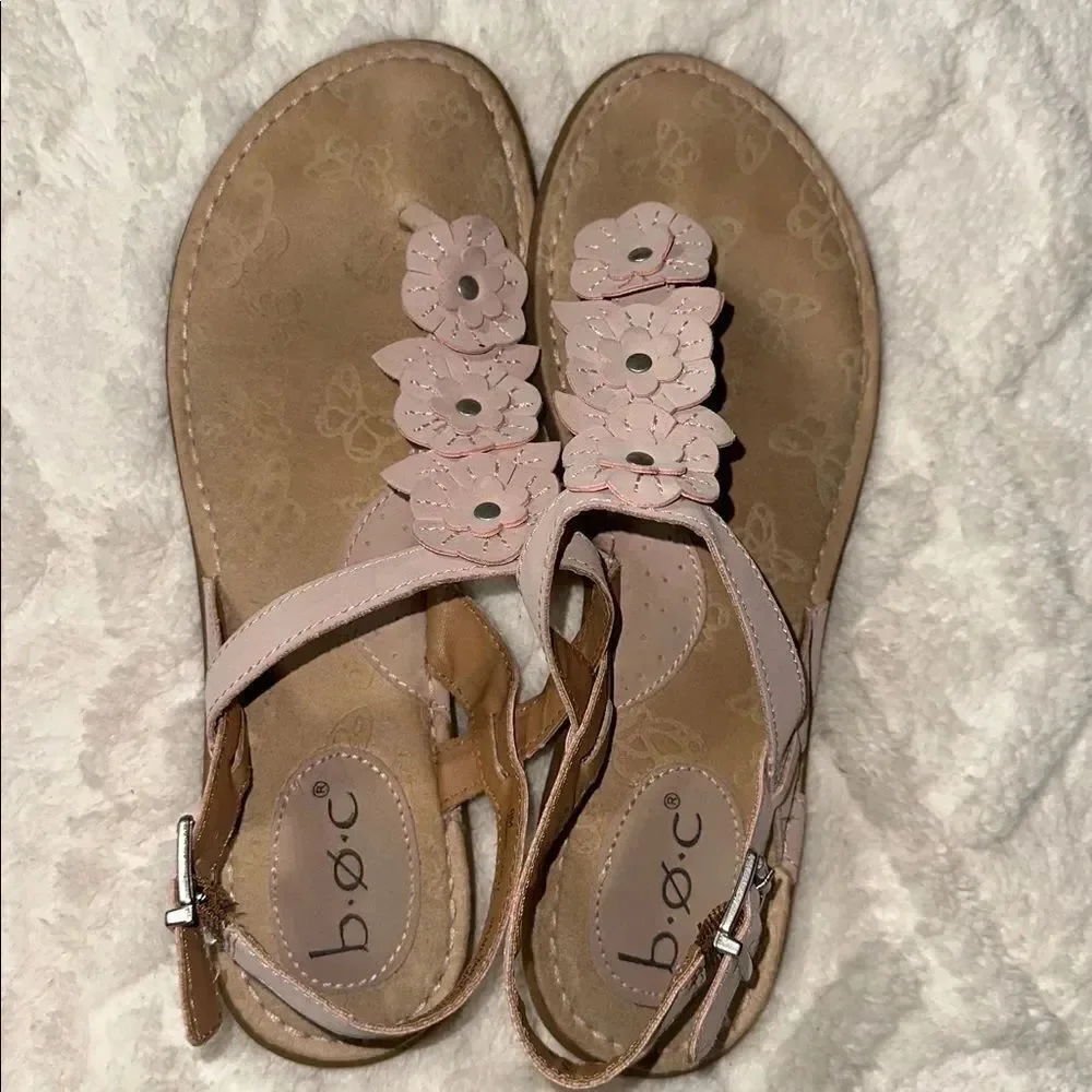 BOC 9 Blush Pink Soft Tan Footbed Faux Leather Flat Floral Strap Sandals